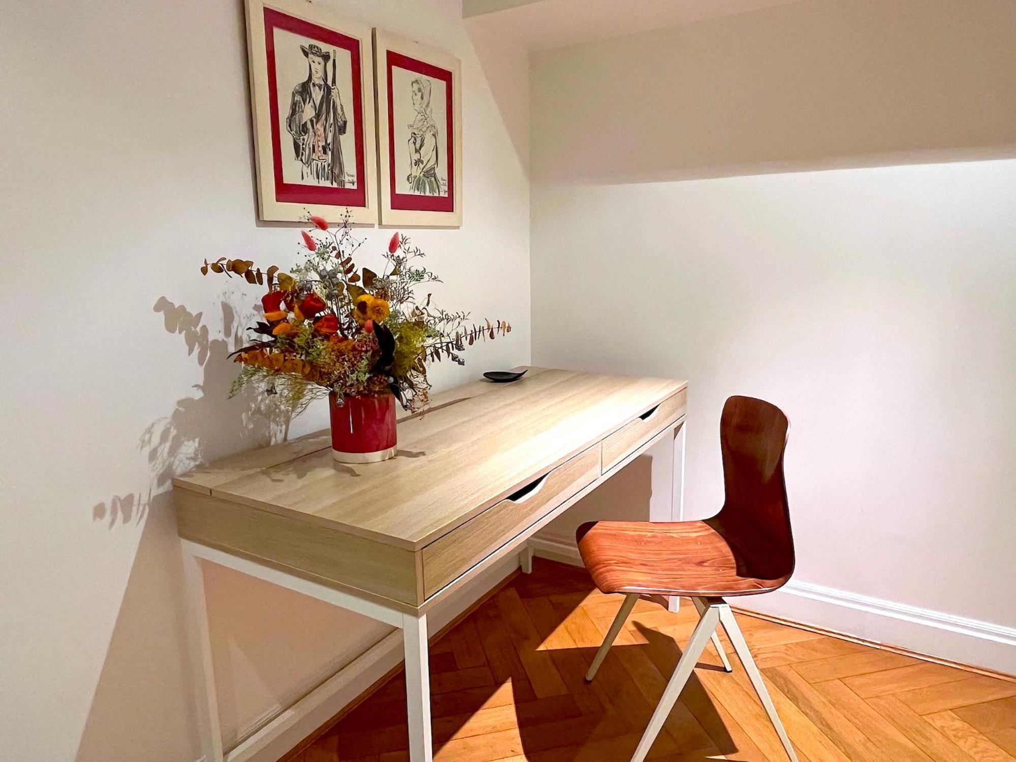 Pierre Charron Apartment Paris